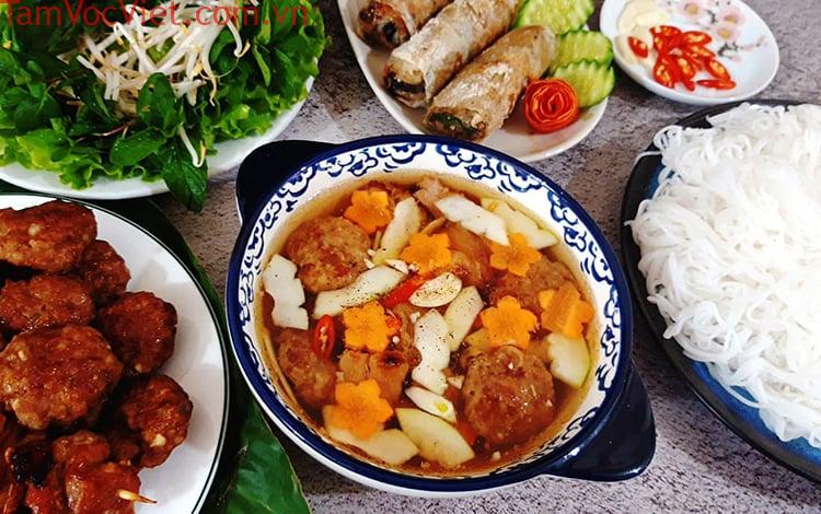 15 Quán bún chả Hà Nội ngon chính gốc Thủ đô