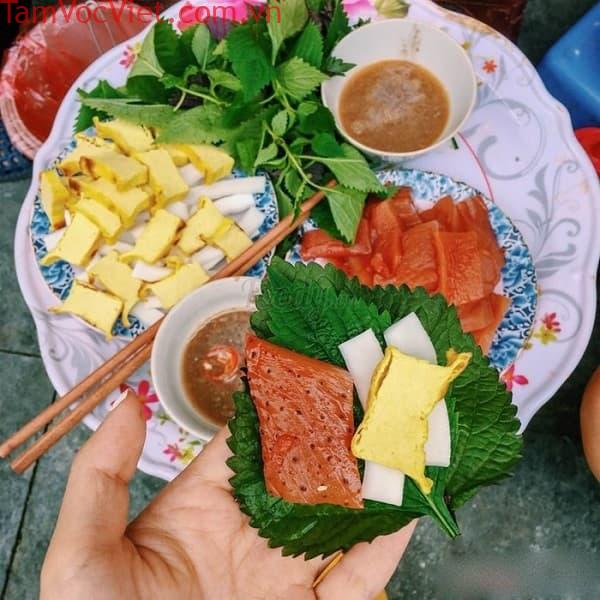 Ghé Hải Phòng thưởng thức sứa đỏ chấm bỗng – tinh hoa ẩm thực trên đất cảng!