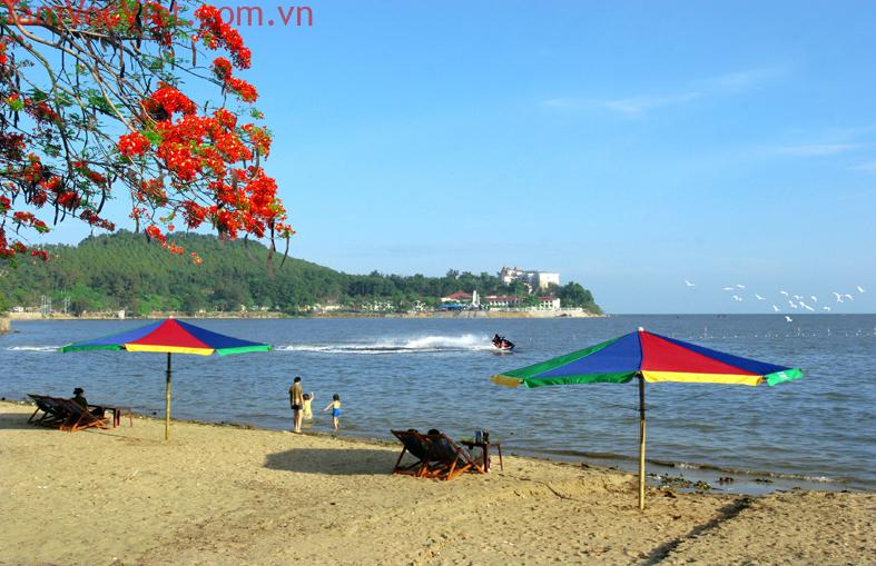 Tận hưởng vẻ đẹp của Đồ Sơn – Hải Phòng