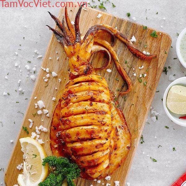 MỰC LÁ NƯỚNG – Lobster Bay