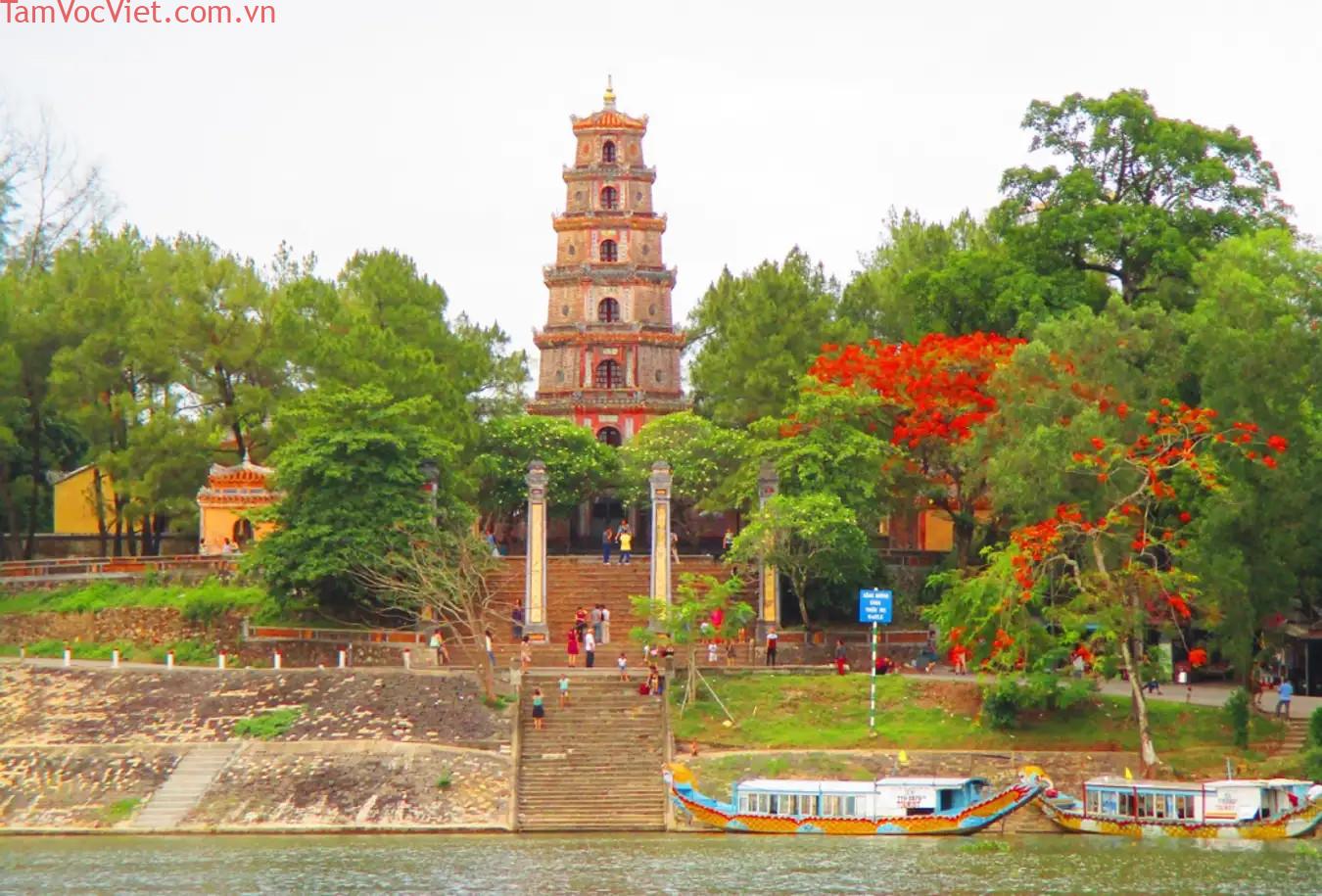 Chùa Thiên Mụ - "Linh Hồn" Mảnh Đất Cố Đô - Eagle Tourist