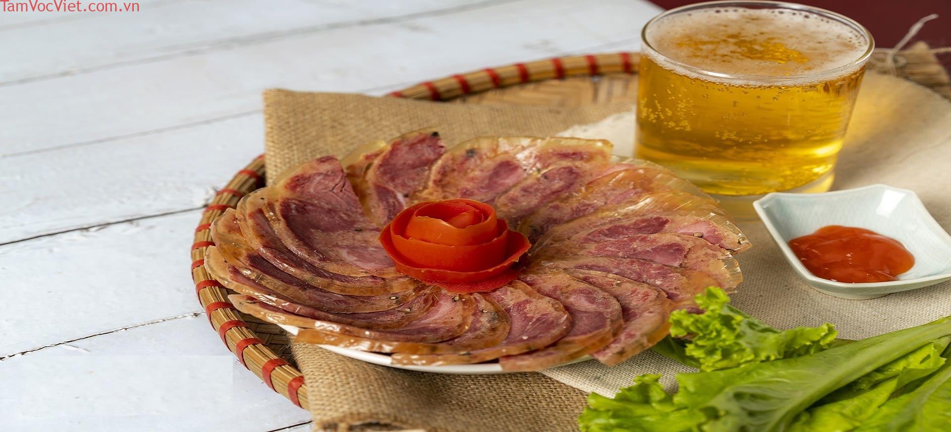 Giò me Nghệ An – đặc sản mua làm quà đậm tình xứ Nghệ – VinWonders