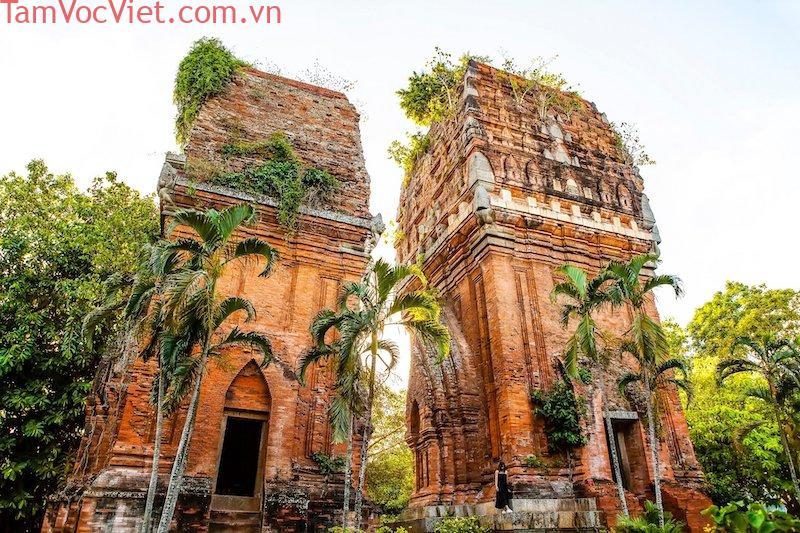 Kinh nghiệm du lịch Quy Nhơn tự túc 2026: Đi đâu, ăn gì, ở đâu 18