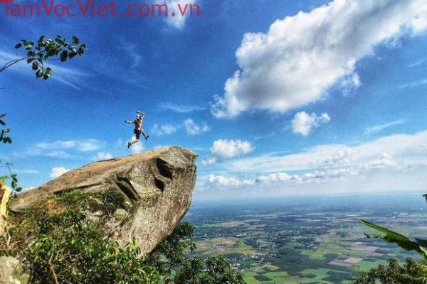 Tour du lịch Tà Xùa - Một trong những địa điểm săn mây đẹp nhất