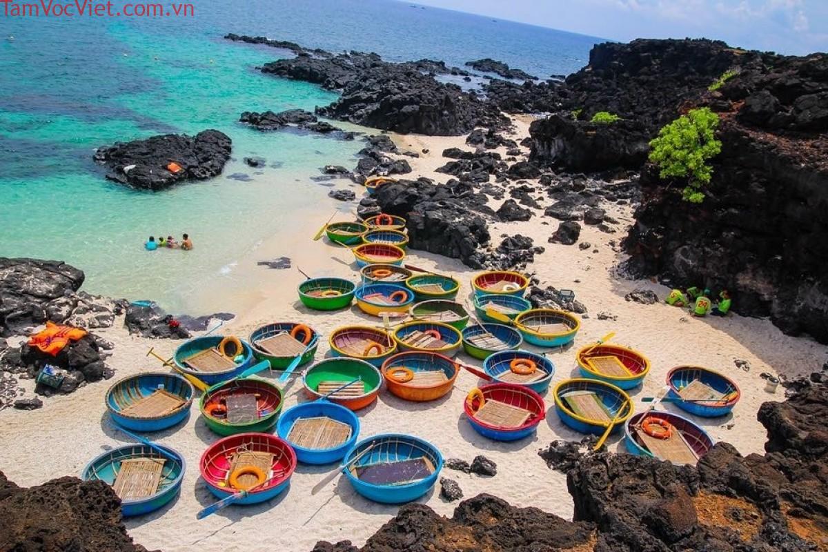 Đảo Bé Lý Sơn – Hòn đảo nhỏ đẹp tựa “Maldives” vẫy gọi du khách – VinWonders
