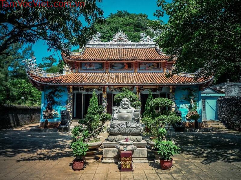 Khám phá chùa Tam Thai Ngũ Hành Sơn linh thiêng và cổ kính - Lalago