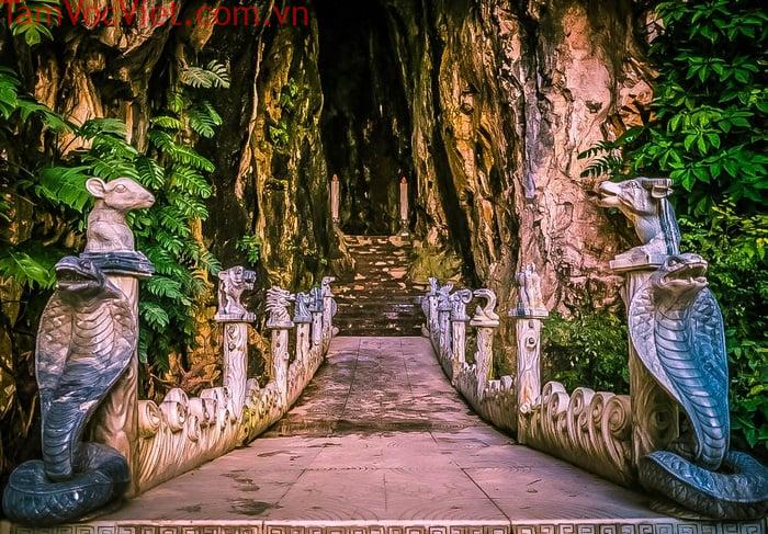 Động Âm Phủ Đà Nẵng - Điểm đến hấp dẫn nơi Ngũ Hành Sơn