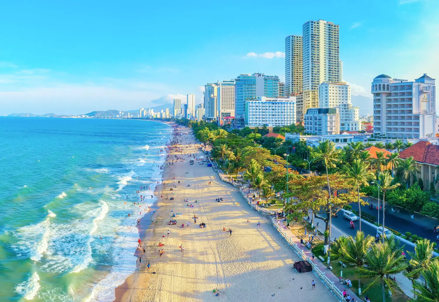 Bãi Biển Nha Trang 2026: Hình Ảnh Đẹp & Cẩm Nang Từ A-Z