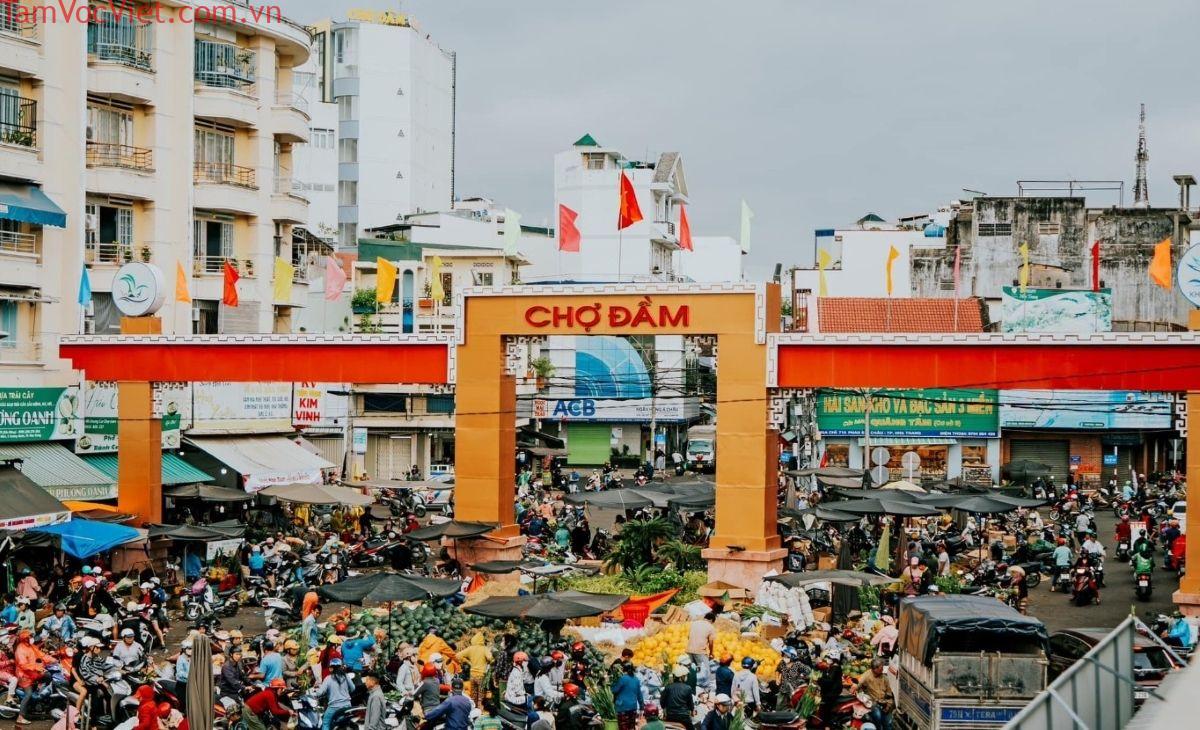 Chợ Đầm Nha Trang – Biểu tượng mua sắm giữa lòng phố biển - WonderTour - Thương hiệu du lịch hàng đầu