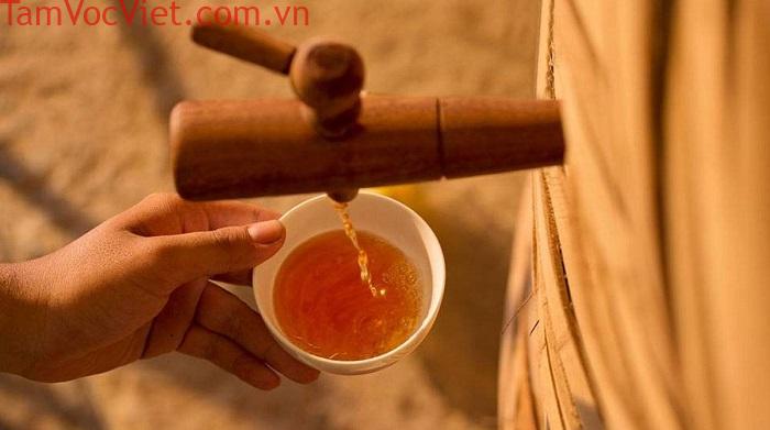 Tìm hiểu về nước mắm Phú Quốc – tinh hoa ẩm thực đảo ngọc – VinWonders
