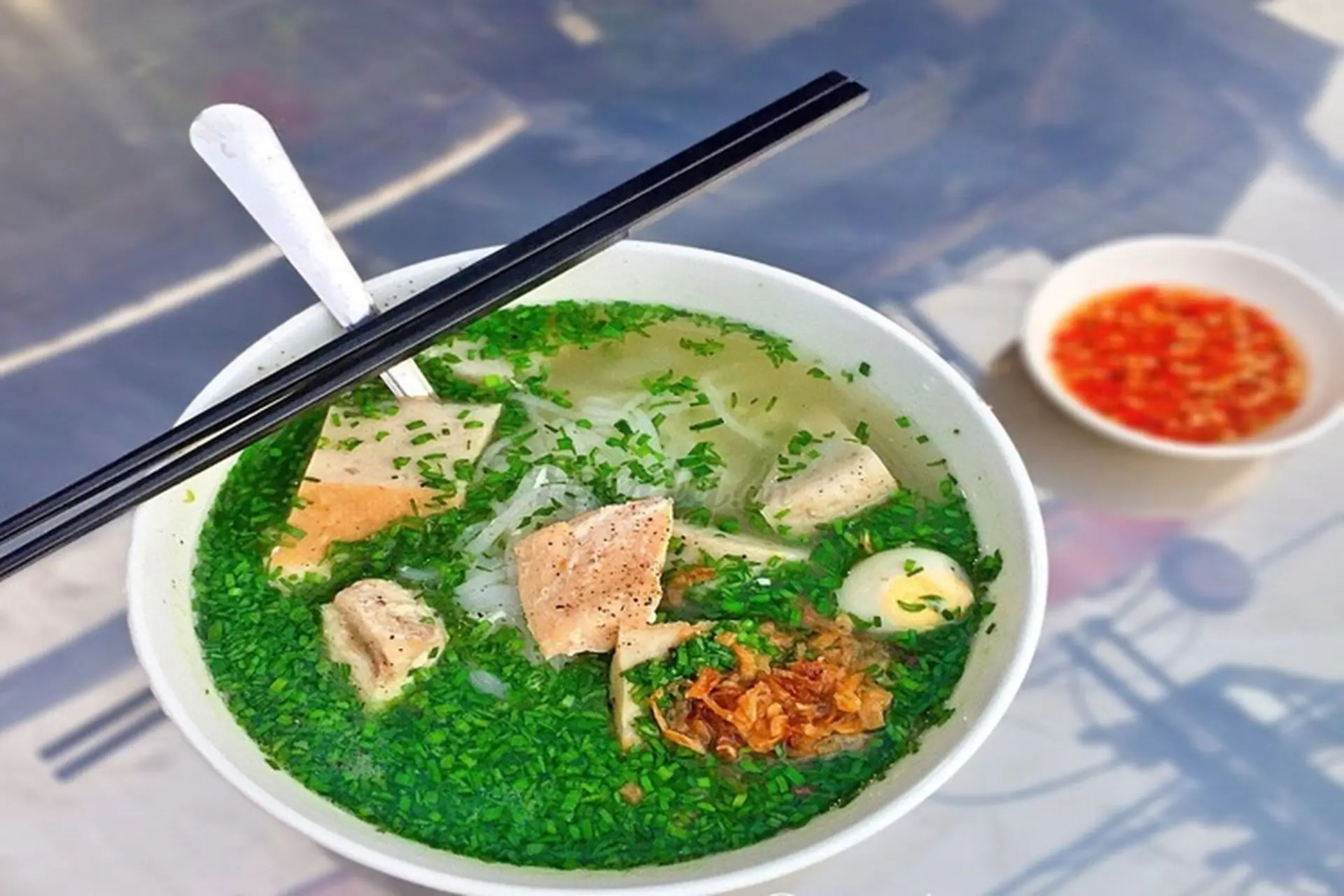 Cách nấu bánh canh hẹ chuẩn vị Phú Yên đậm đà, chuẩn vị