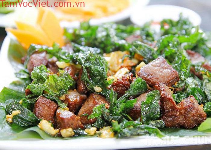 Thịt trâu lá trơng Quảng Trị - hương vị 'mê hoặc' thực khách