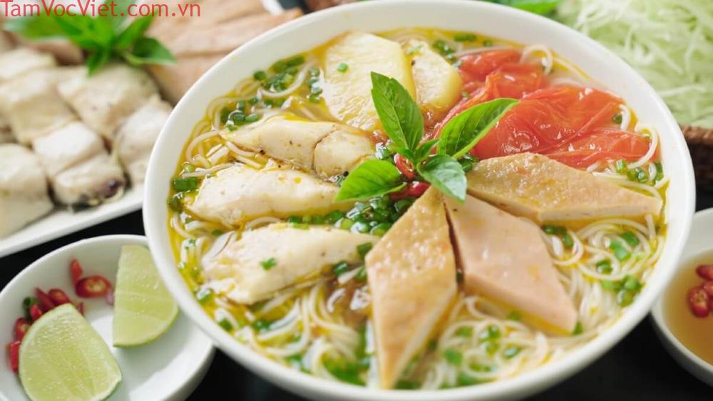 Top 10 Quán bún cá Quy Nhơn - Ngon nức tiếng, ăn là mê ngay | Xanh SM