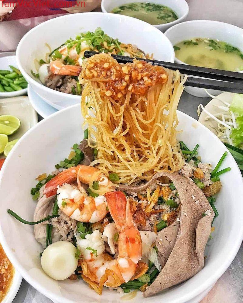 8 quán hủ tiếu Nam Vang ngon nức tiếng đất Sài thành