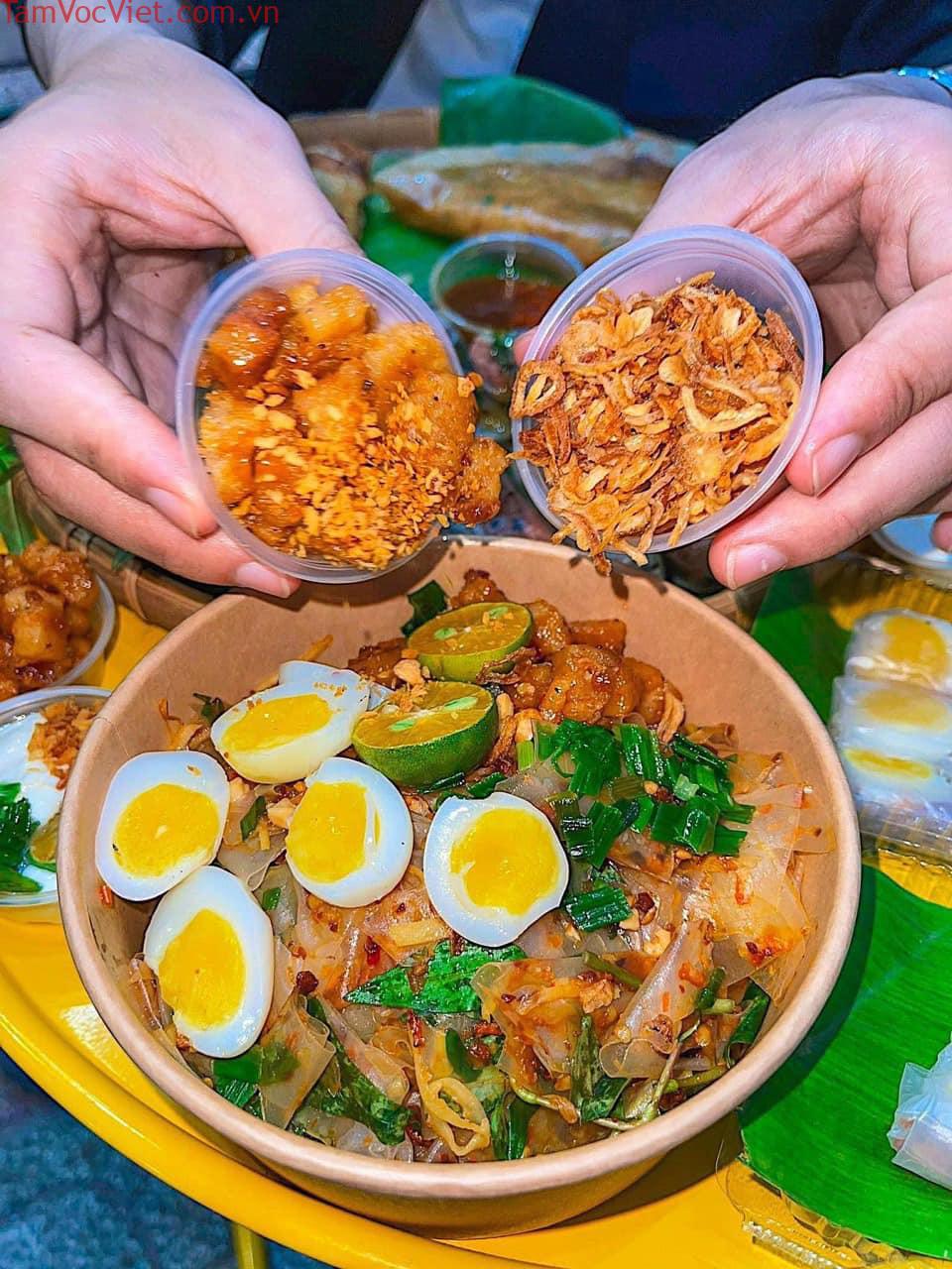 15 địa chỉ bánh tráng trộn Sài Gòn ngon được giới trẻ săn lùng nhiều nhất – VinWonders