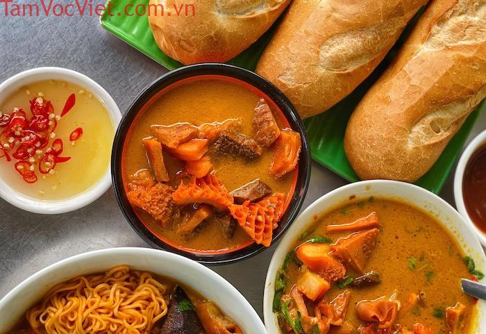 Top 10 quán phá lấu Sài Gòn ngon nức tiếng không thể bỏ qua