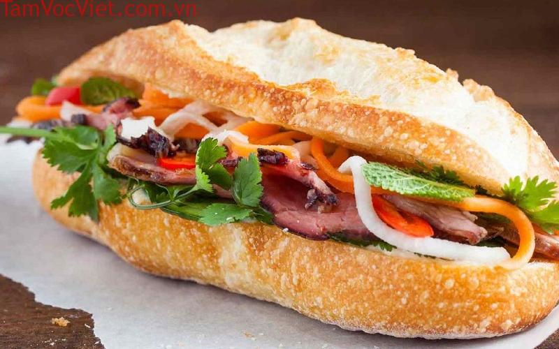 Top 9 tiệm bánh mì Sài Gòn nổi danh và thơm ngon nức tiếng