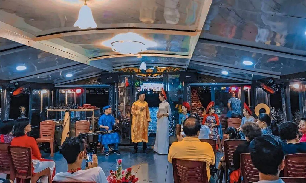 Trang chủ - Ca Huế trên Sông Hương