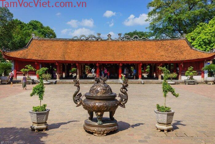 Bái đường ở Văn Miếu